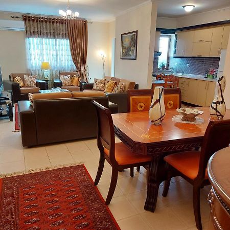 Geni Apartment コルチャ エクステリア 写真