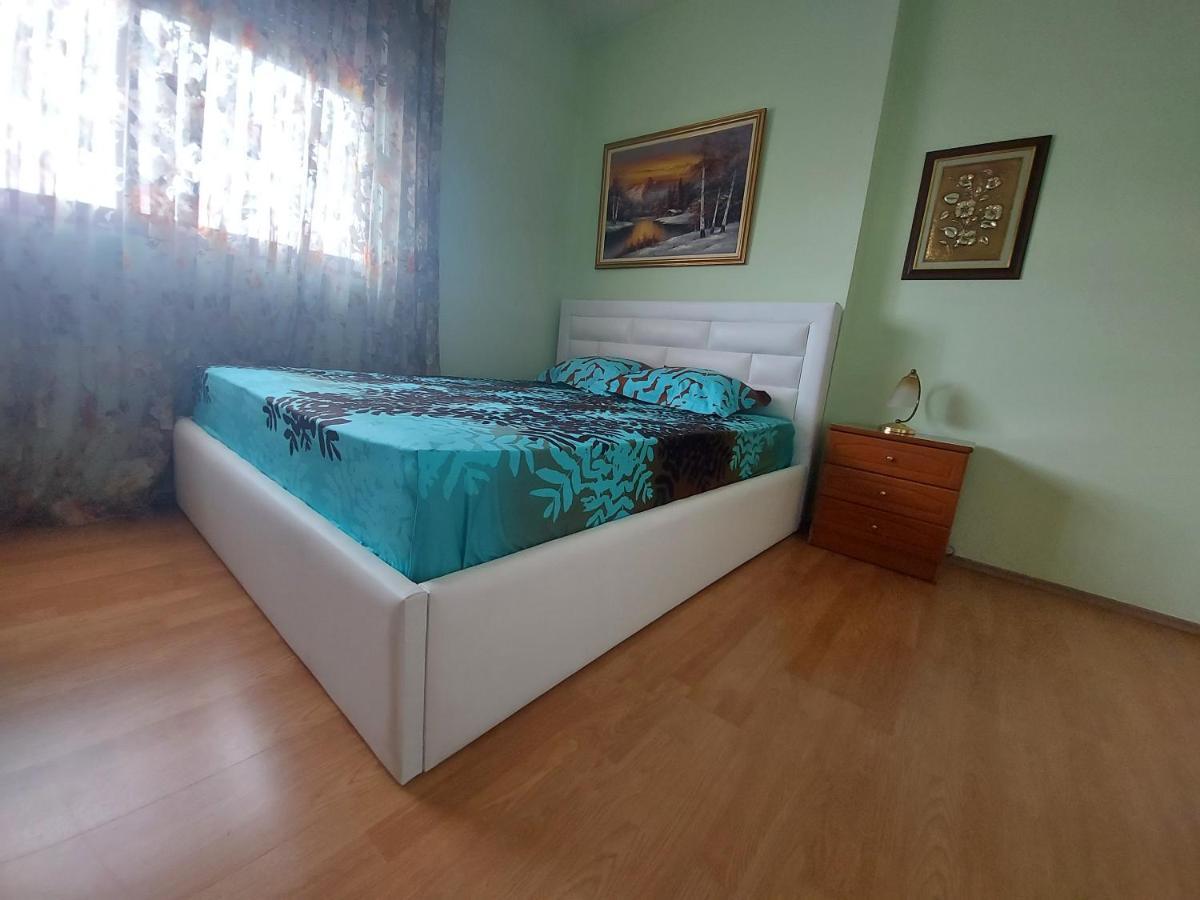 Geni Apartment コルチャ エクステリア 写真