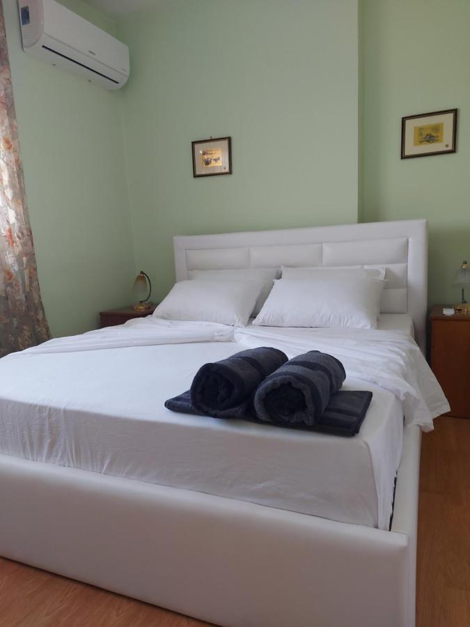 Geni Apartment コルチャ エクステリア 写真